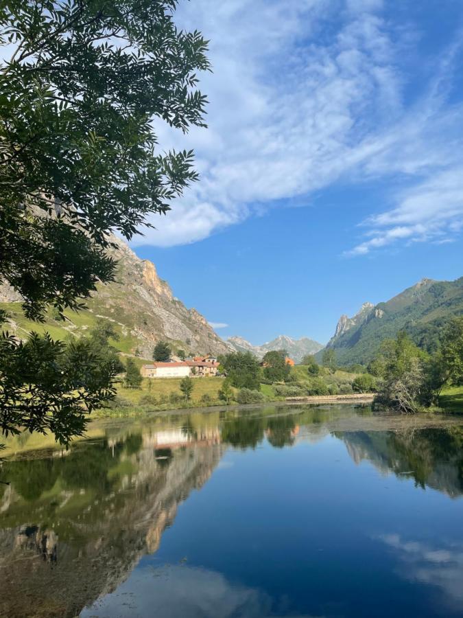 Apartamentos Rurales La Casina Del Fontan Valle de Lago Luaran gambar