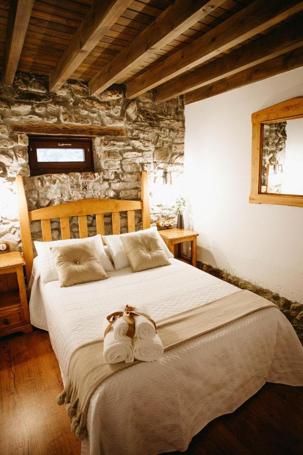 Apartamentos Rurales La Casina Del Fontan Valle de Lago Luaran gambar